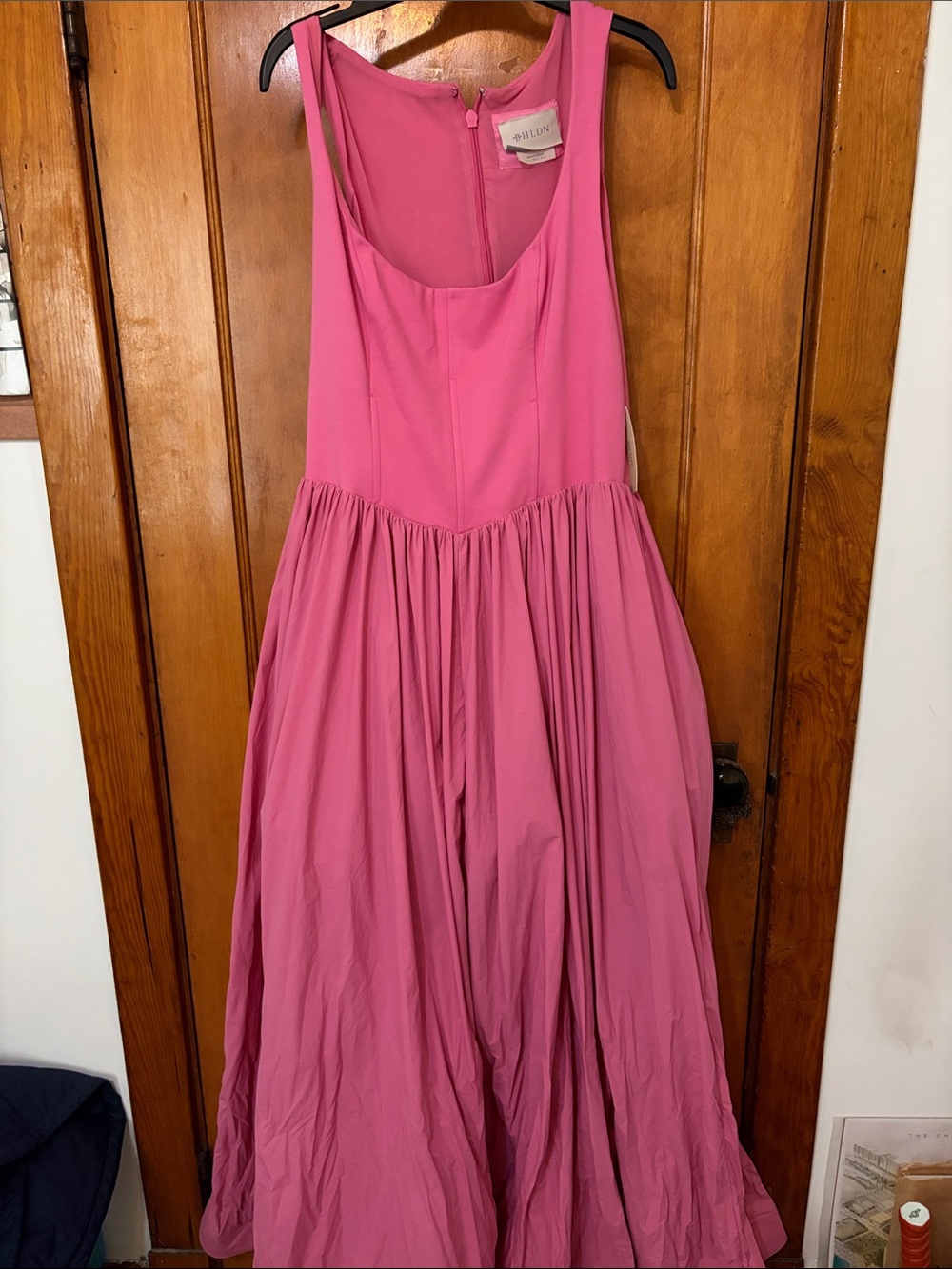 Allison Women’s Pink Sleeveless Wedding Dress